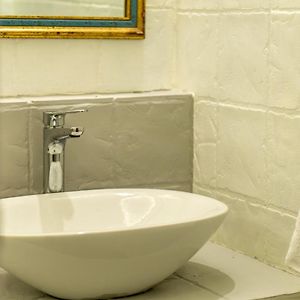 Private Bathroom Single Room